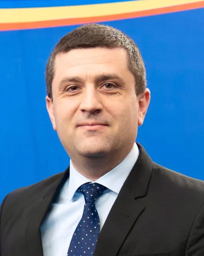 Radu-Dinel Miruță
