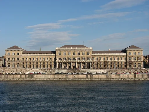 Universitatea Corvinus din Budapesta