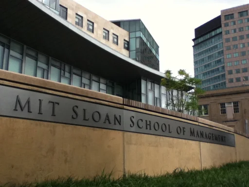 Școala de Management Sloan