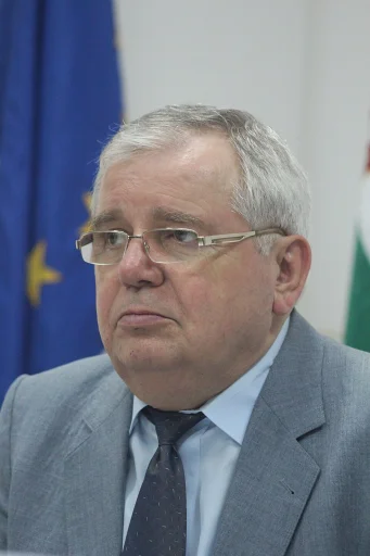 Barna Bodó