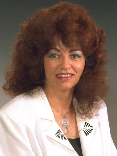 Esther Salmovitz