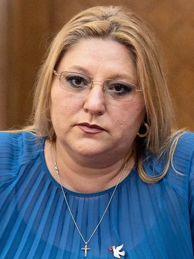 Diana Șoșoacă