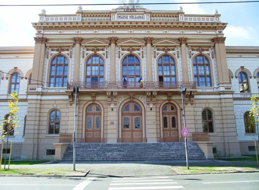 Colegiul Național „Moise Nicoară”