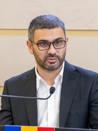 Petre-Florin Manole
