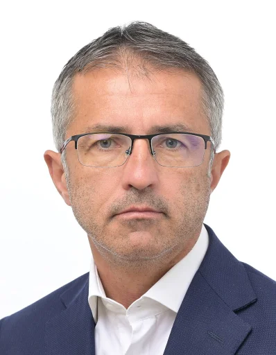 Dragoș Benea